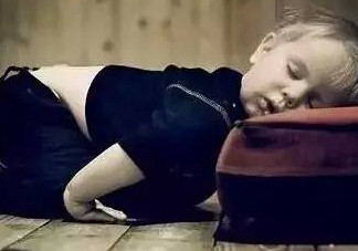 晚上睡覺經(jīng)常做夢(mèng)怎么辦？為什么晚上睡覺老做夢(mèng)