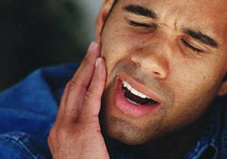 牙周炎能種植牙嗎？牙周炎能不能種植牙