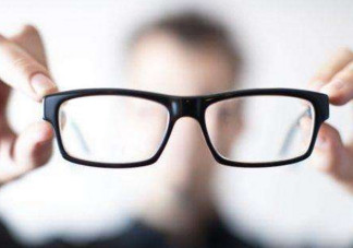 近視眼吃什么對眼睛好？近視眼吃什么好