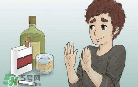 經(jīng)常胃痛會(huì)不會(huì)得胃癌？經(jīng)常胃痛會(huì)引起胃癌嗎