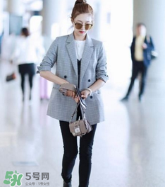 范思哲鏈條包正品多少錢(qián)？versace鏈條包專(zhuān)柜價(jià)格