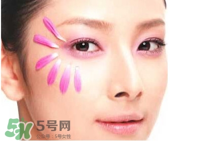 臉上長脂肪粒怎么辦？臉上長脂肪粒怎么去除