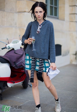 小臟鞋怎么搭配？小臟鞋怎么搭配好看？