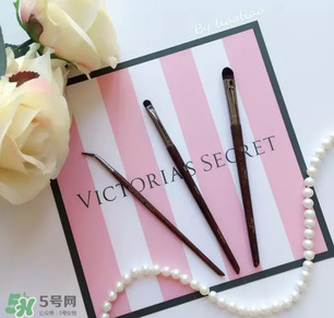 玫珂菲化妝刷怎么樣？make up for ever化妝刷好用嗎？