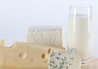 中老年人補(bǔ)鈣什么時(shí)間最好？中老年人補(bǔ)鈣注意事項(xiàng)