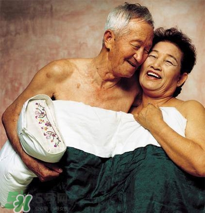 老年人還能性生活嗎？老年人的性生活需要注意什么？