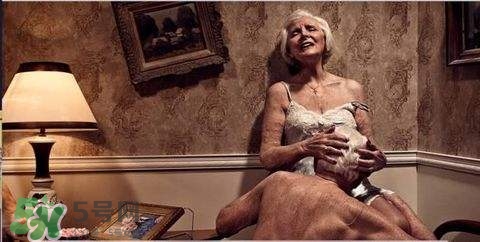 老年人還能性生活嗎？老年人的性生活需要注意什么？