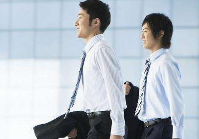 經(jīng)常胃痛怎么辦？經(jīng)常胃痛怎么治療