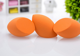 美妝蛋可以涂乳液嗎？美妝蛋怎么涂水乳？