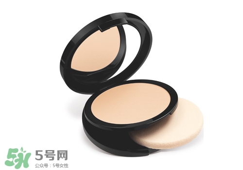 2017粉餅?zāi)膫€牌子好？2017好用的粉餅推薦