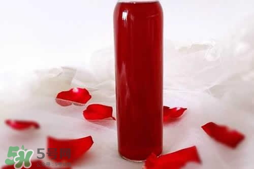 玫瑰水可以天天用嗎？玫瑰水多久用一次比較好？