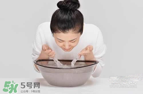 玫瑰水可以天天用嗎？玫瑰水多久用一次比較好？