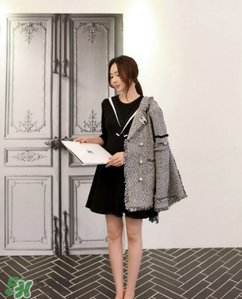 小香風(fēng)外套怎么搭配？小香風(fēng)外套內(nèi)搭什么好看？