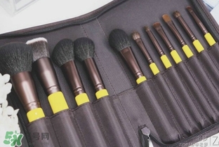 受受狼小黃鴨化妝刷怎么樣？受受狼小黃鴨化妝刷多少錢(qián)？