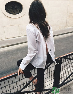 襯衫反著穿怎么搭配？襯衫反著穿怎么搭配好看？