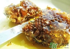 乳腺結(jié)節(jié)可以吃蜂膠嗎?乳腺結(jié)節(jié)能吃蜂膠嗎? 乳腺結(jié)節(jié)可以吃蜂膠嗎?乳腺結(jié)節(jié)能吃蜂膠嗎?