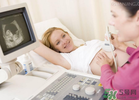 孕婦濕疹能用艾草洗嗎？孕婦濕疹能用艾葉嗎？