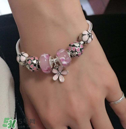 潘多拉桃花系列什么寓意？pandora桃花系列的寓意是什么？