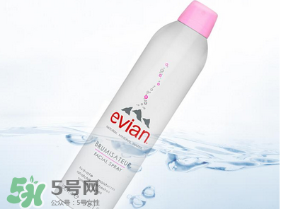 雅漾噴霧和依云噴霧哪個好？雅漾噴霧和依云噴霧對比