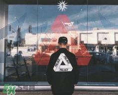 palace衣服貴嗎？palace衣服一般多少錢？