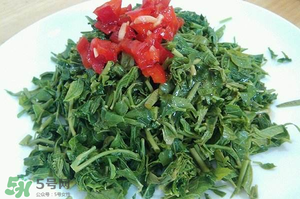 香椿不焯水能吃嗎？香椿不燙能吃嗎？