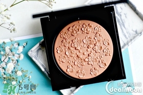 紀(jì)梵希花朵浮雕彩妝盤多少錢？紀(jì)梵?；ǘ涓〉窀吖庑奕荼P價(jià)格