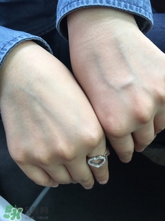 ysl蕾絲氣墊粉餅怎么用？ysl超模蕾絲氣墊粉餅使用方法