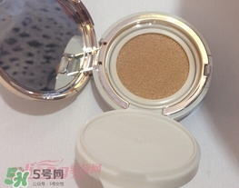 ysl蕾絲氣墊粉餅怎么用？ysl超模蕾絲氣墊粉餅使用方法