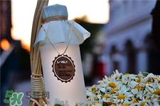 純露是什么護膚品?純露和爽膚水的區(qū)別 純露是什么護膚品?純露和爽膚水的區(qū)別