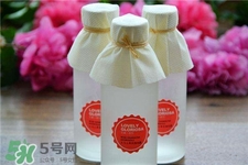 純露是什么護膚品?純露和爽膚水的區(qū)別 純露是什么護膚品?純露和爽膚水的區(qū)別