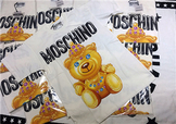 莫斯奇諾小熊t恤正品多少錢？moschino小熊短袖專柜價(jià)格
