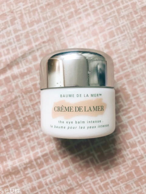 眼周皮膚怎么保養(yǎng) 眼周皮膚用什么護(hù)膚品 眼周皮膚怎么保養(yǎng) 眼周皮膚用什么護(hù)膚品