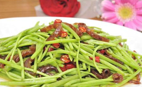 藜蒿葉子為什么不能吃？藜蒿葉子為什么不可以吃