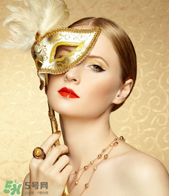 為什么割完雙眼皮后眼睛睜不開？割完雙眼皮后眼睛睜不開是什么原因？