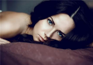 為什么割完雙眼皮后眼睛睜不開(kāi)？割完雙眼皮后眼睛睜不開(kāi)是什么原因？