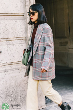 為什么今年流行趙四的西裝？趙四的西裝是什么樣的？