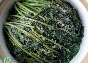 腌制的香椿怎么做好吃？香椿腌制后怎么做好吃？