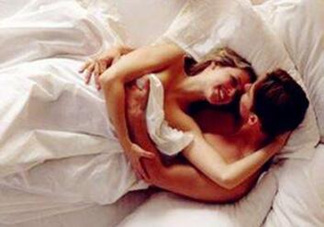 孕期高潮宮縮會怎樣？孕期高潮對小孩有害嗎？