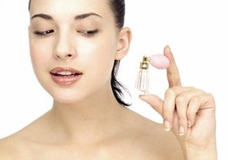 毛囊炎涂什么藥膏最好？毛囊炎用什么藥膏最好