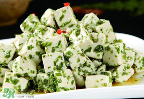 香椿拌豆腐可以隔夜吃嗎？隔夜的香椿拌豆腐能吃嗎？