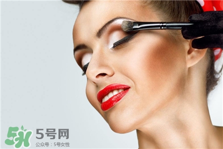 疊加眼影怎么畫?疊加眼影的畫法 疊加眼影怎么畫?疊加眼影的畫法