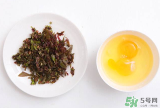 寶寶能吃香椿炒雞蛋嗎？一歲寶寶能吃香椿炒雞蛋嗎？