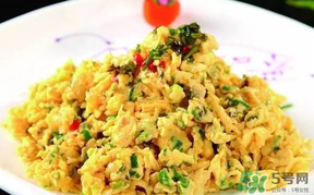 香椿炒雞蛋有什么營(yíng)養(yǎng)？香椿炒雞蛋有什么功效？