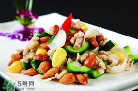 香椿和羊肉能一起吃嗎？香椿和羊肉一起吃了會怎樣？