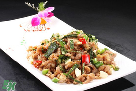 香椿和羊肉能一起吃嗎？香椿和羊肉一起吃了會怎樣？