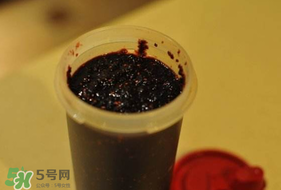 桑葚能染頭發(fā)嗎？桑葚染發(fā)劑自制