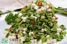 香椿和芹菜能一起吃嗎？香椿可以和芹菜同吃嗎？