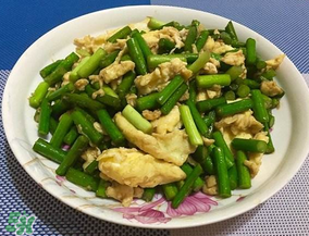 蒜苗能和雞蛋一起吃嗎？蒜苗可以炒雞蛋嗎？