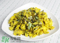 香椿葉炒雞蛋的做法 香椿葉炒雞蛋怎么做 香椿葉炒雞蛋的做法 香椿葉炒雞蛋怎么做