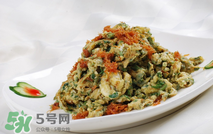 香椿葉炒雞蛋的做法 香椿葉炒雞蛋怎么做 香椿葉炒雞蛋的做法 香椿葉炒雞蛋怎么做